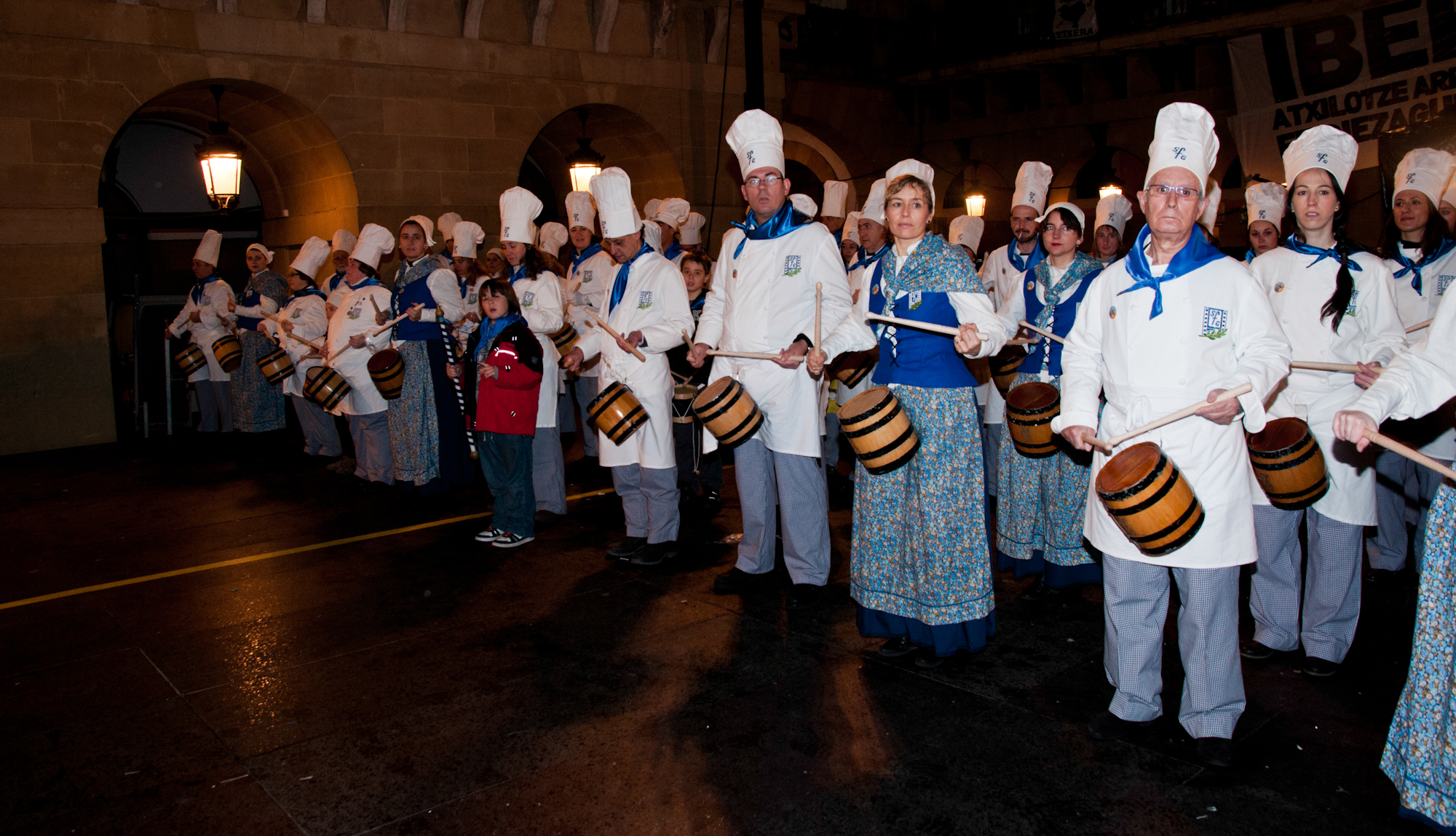 album/Fotos_Tamborrada_2013/Luis Peralta/tamborrada_sfg_2013-54.jpg